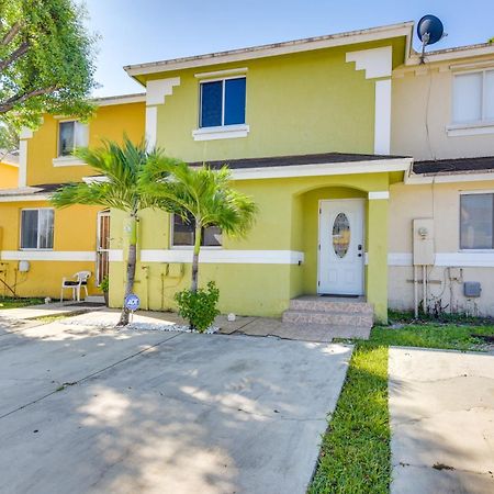 Opa-Locka Townhome, 15 Mi To Miami Beach! מראה חיצוני תמונה
