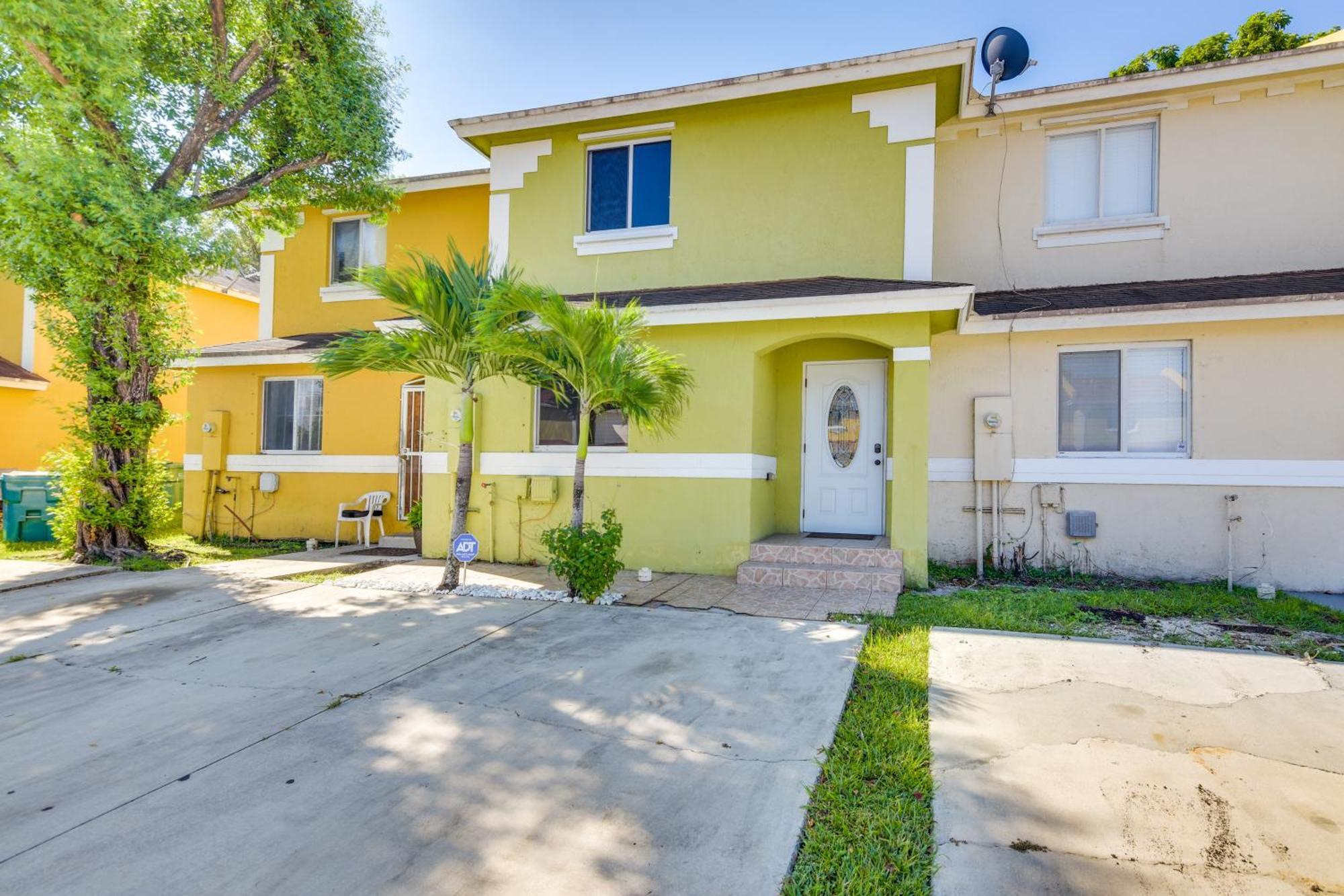 Opa-Locka Townhome, 15 Mi To Miami Beach! מראה חיצוני תמונה