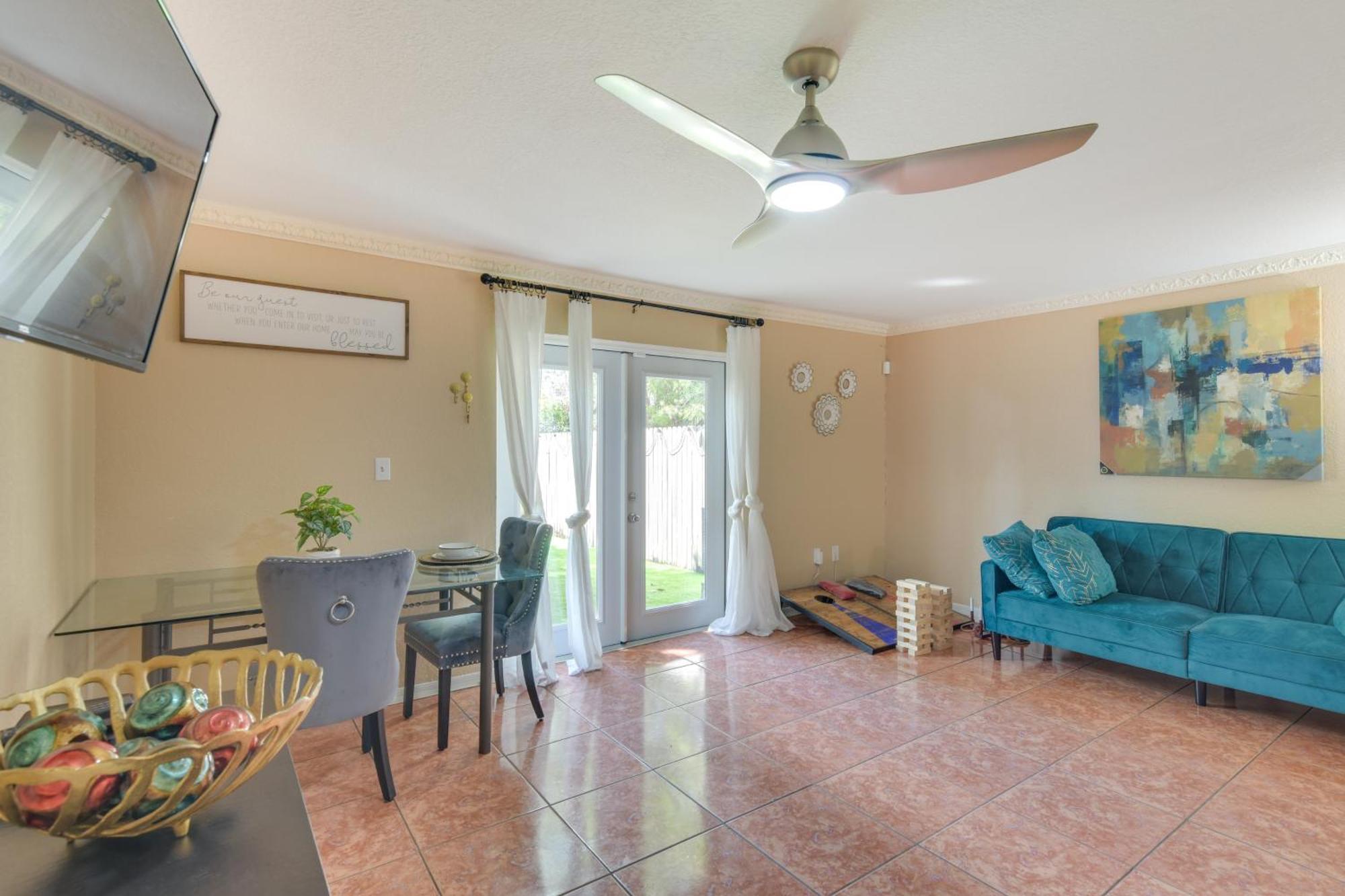 Opa-Locka Townhome, 15 Mi To Miami Beach! מראה חיצוני תמונה