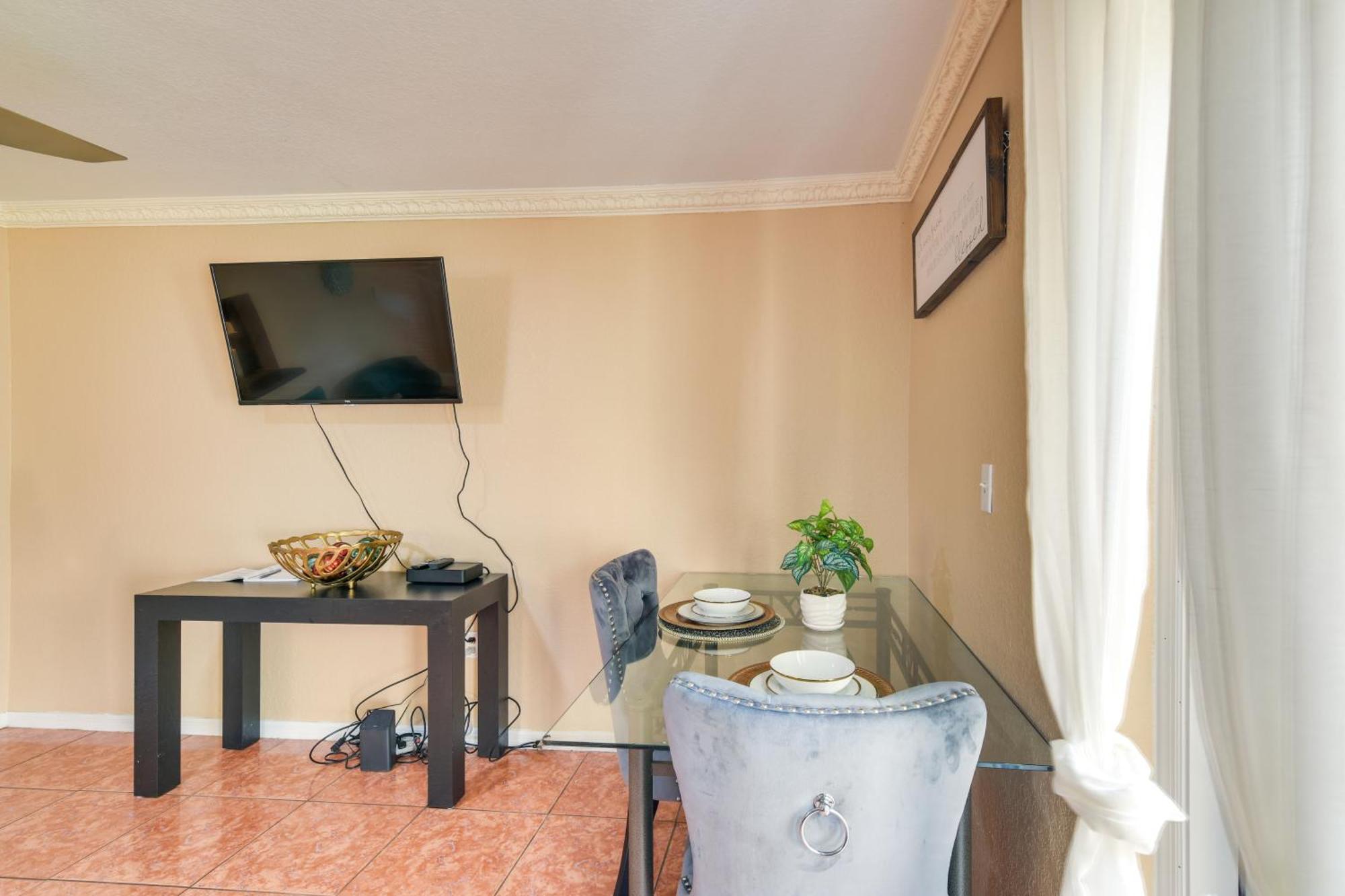 Opa-Locka Townhome, 15 Mi To Miami Beach! מראה חיצוני תמונה