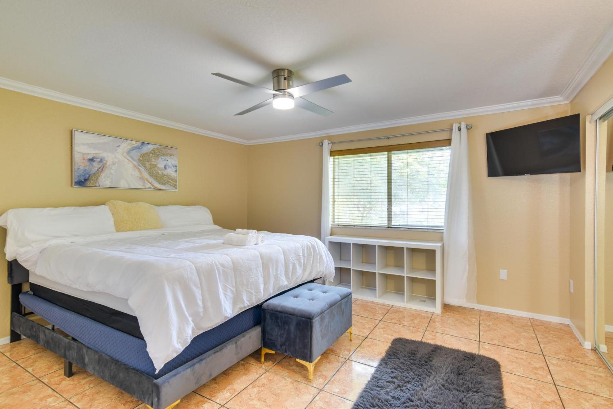 Opa-Locka Townhome, 15 Mi To Miami Beach! מראה חיצוני תמונה