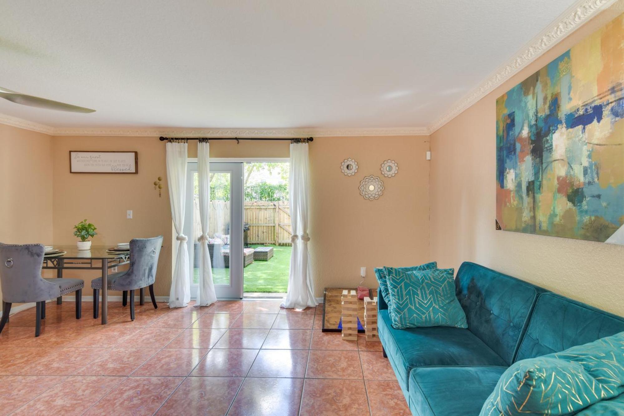 Opa-Locka Townhome, 15 Mi To Miami Beach! מראה חיצוני תמונה